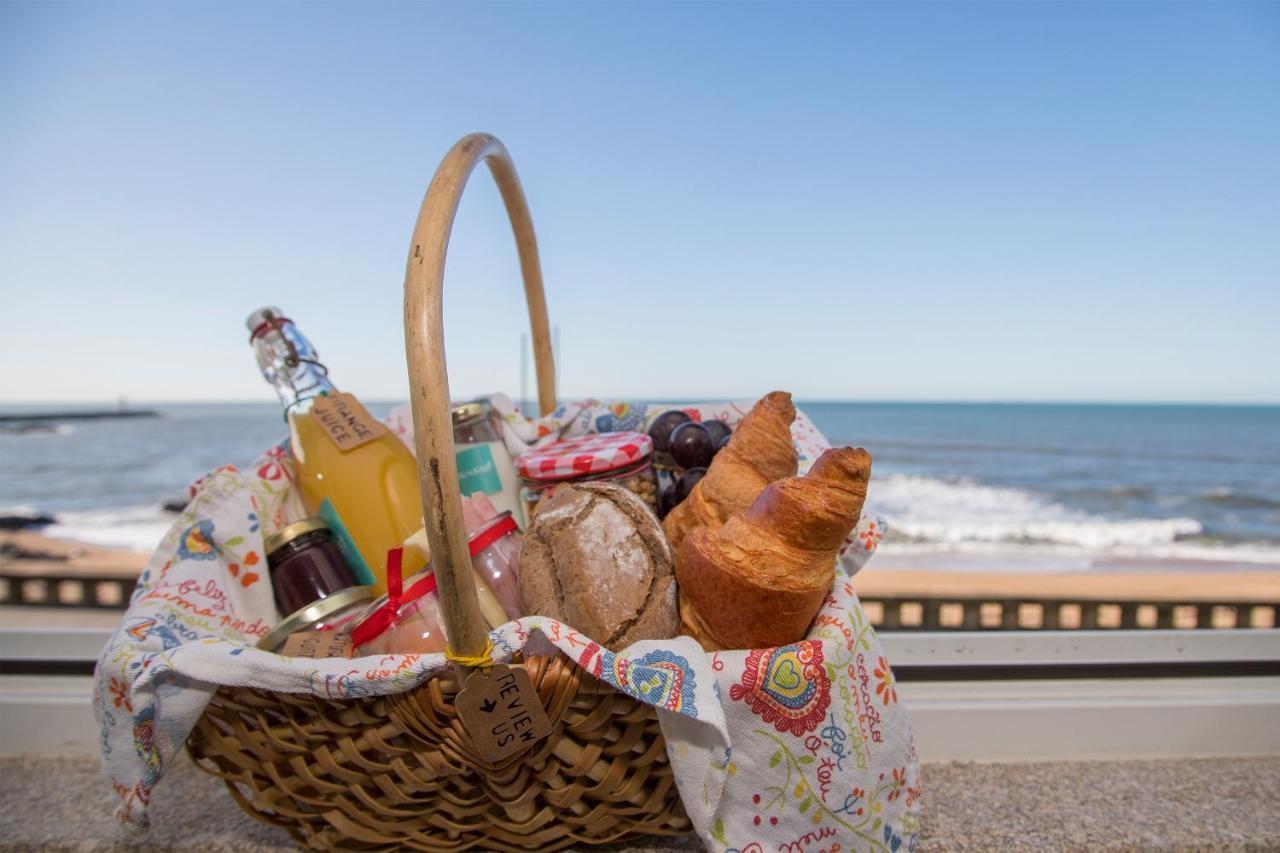 Liiiving In Porto - Luxury Beachfront Apartments Eksteriør billede