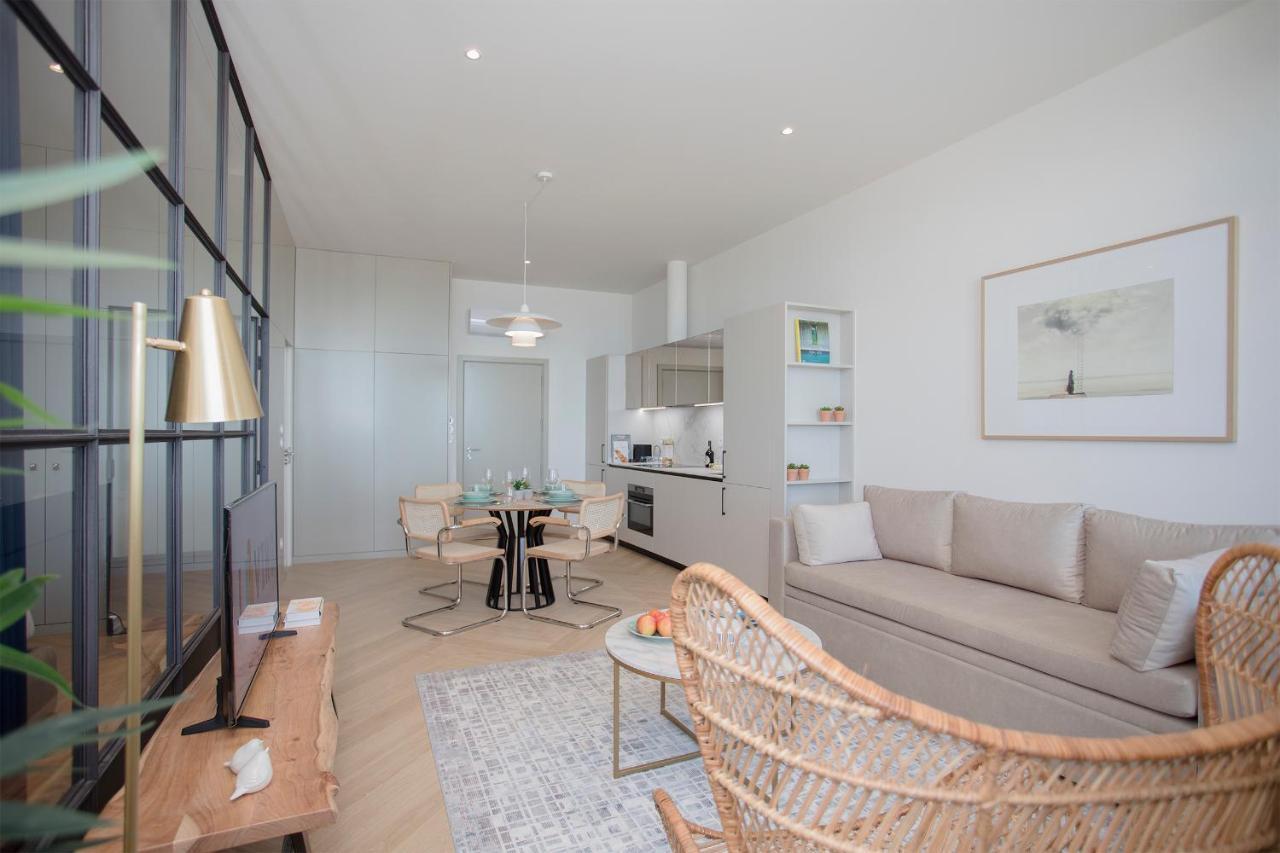Liiiving In Porto - Luxury Beachfront Apartments Eksteriør billede