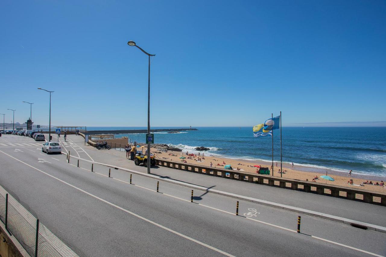 Liiiving In Porto - Luxury Beachfront Apartments Eksteriør billede
