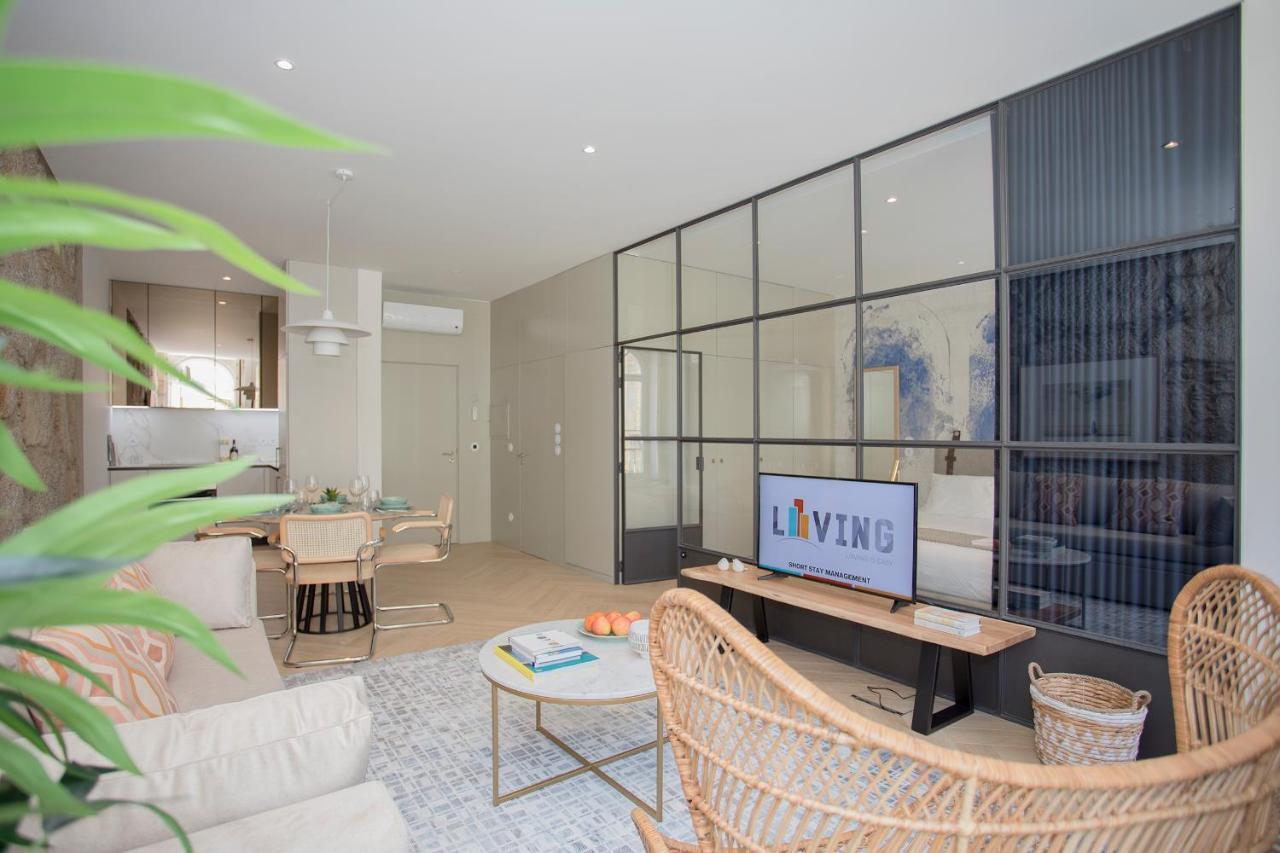 Liiiving In Porto - Luxury Beachfront Apartments Eksteriør billede