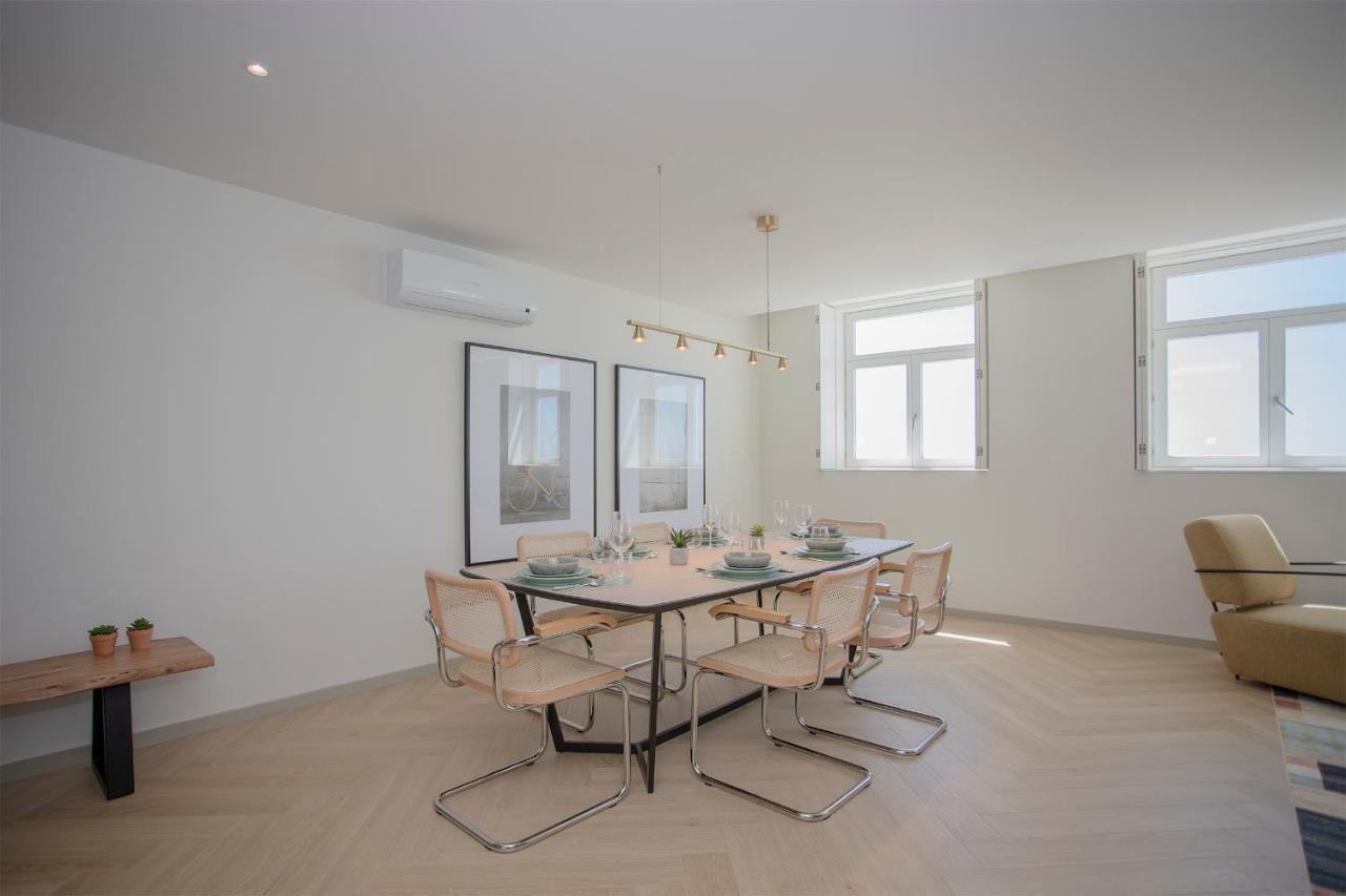 Liiiving In Porto - Luxury Beachfront Apartments Eksteriør billede